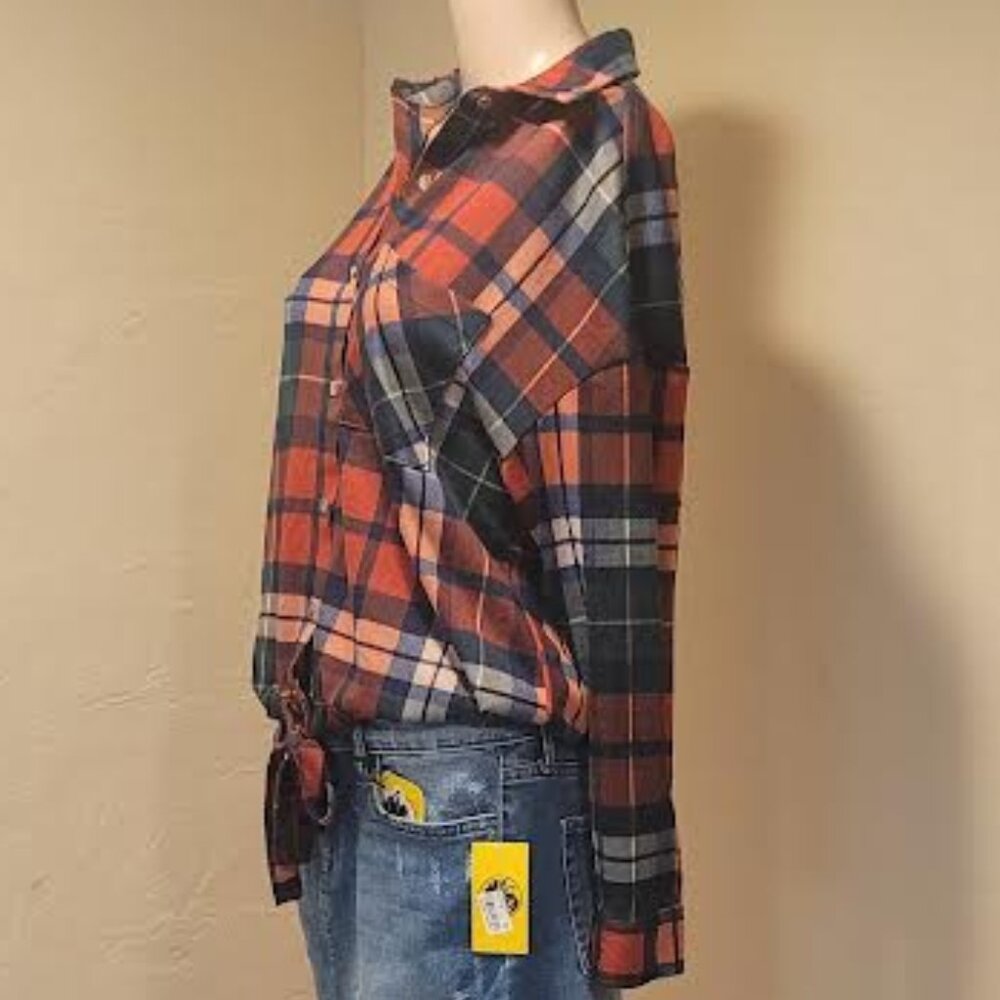 Polly & Esther super soft plaid cinched waist with knotted front - Medium